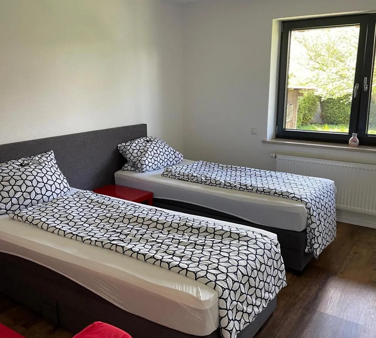 公寓 Bungalow In Ruhiger Siedlung Mit Stellplatz